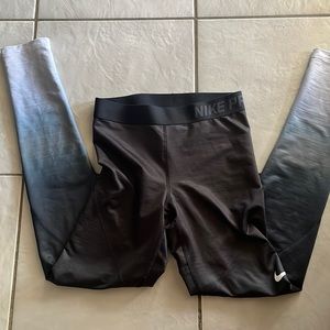 Nike leggings